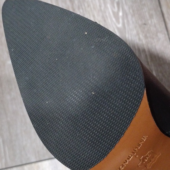 Donald Pliner black leather and stretch fabric zip booties. Size 5 - Picture 10 of 15